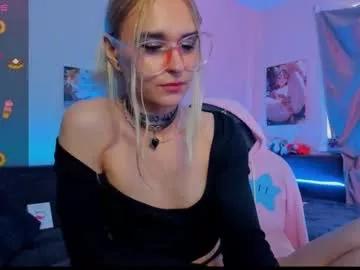 elli_26 on Chaturbate 
