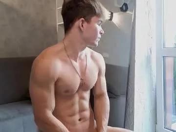 elliot_muscle04 on Chaturbate