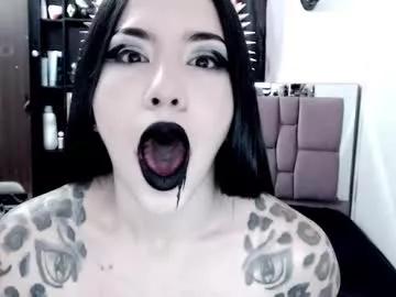 emearld_black on Chaturbate 