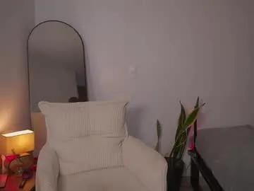 emely_dolce on Chaturbate 