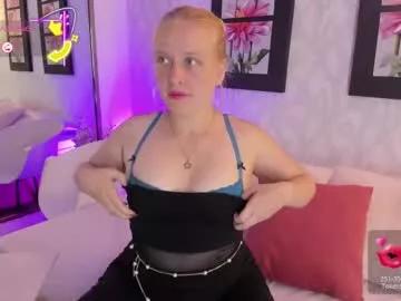 emilysumer on Chaturbate 