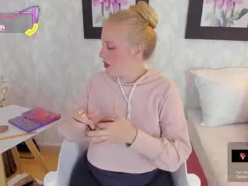 emilysumer on Chaturbate 