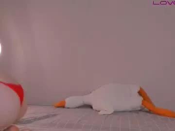 emmelieflorence on Chaturbate 