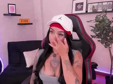 emmyevans1 on Chaturbate