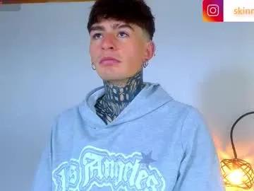 estebanchar_ on Chaturbate