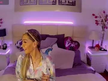 evelynagrey on Chaturbate 