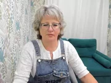 evelynblissful on Chaturbate 