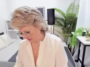 evelynblissful on Chaturbate 