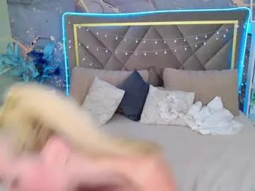 evva_ross on Chaturbate 