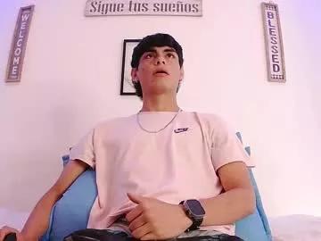 harrythomson1 on Chaturbate 