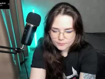 hell_hotline on Chaturbate