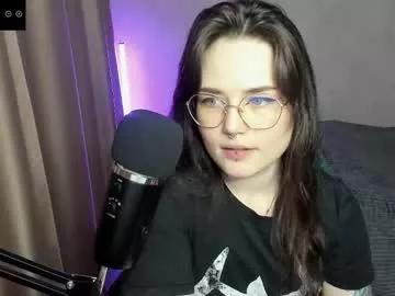 hell_hotline on Chaturbate