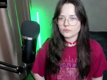 hell_hotline on Chaturbate
