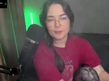 hell_hotline on Chaturbate