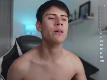 hey_cesard on Chaturbate