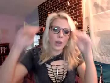 holly_bourbon on Chaturbate 