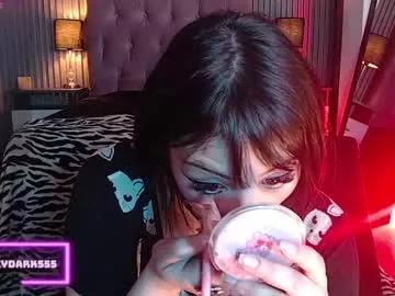 honey_dark on Chaturbate