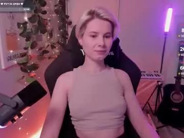 imnotmia on Chaturbate