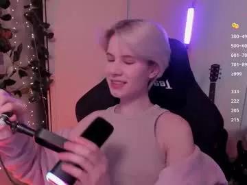 imnotmia on Chaturbate