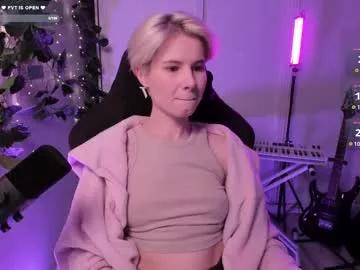 imnotmia on Chaturbate