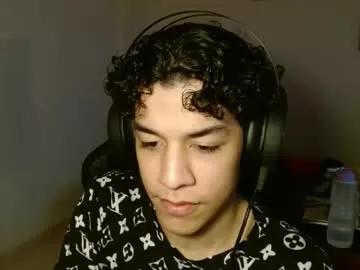 isidroglasc on Chaturbate 