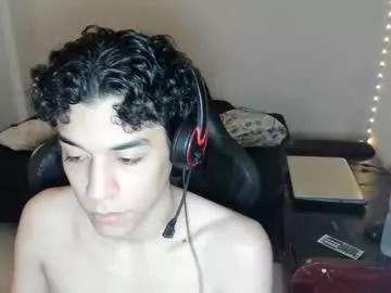 isidroglasc on Chaturbate 