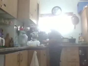 israelymilf's avatar