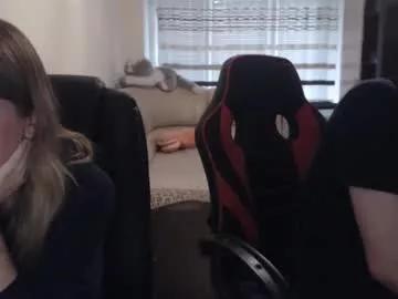 jenisandpeter on Chaturbate