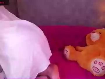 Freechat juliet_schoolgirl on Chaturbate