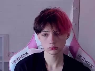 justin_twinkboy on Chaturbate 
