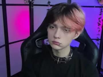 justin_twinkboy on Chaturbate 