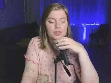 kira_citro on Chaturbate