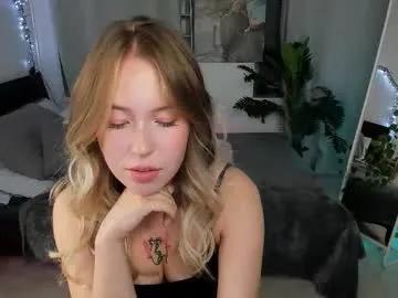 lanaroselle on Chaturbate