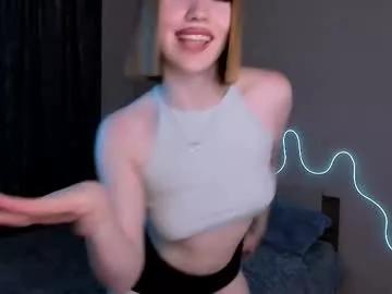 larakrein_lk on Chaturbate 