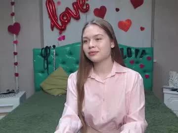 larapika on Chaturbate 