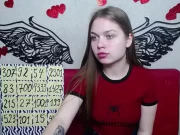 larapika on Chaturbate 