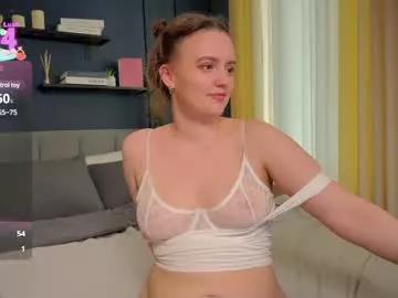lela_ryan on Chaturbate