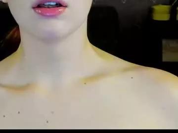 lily_ember on Chaturbate 