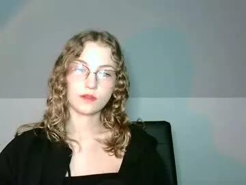 lily_tayberry on Chaturbate 