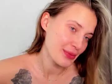 lizzy_peach's avatar