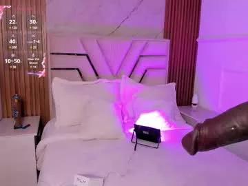lolaangellx on Chaturbate 