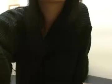 louis_k — Paradise in Colombia /cum show/ naked /dildo  - Goal: Cum show #curvy #smalltits #bigpussylips #bigass #pinay