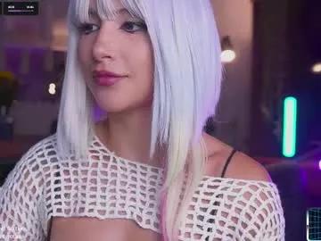 lucyallenx on Chaturbate