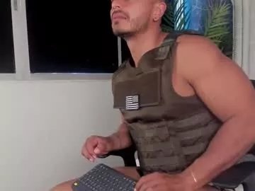 magnusclark on Chaturbate