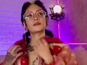 mamushka_ on Chaturbate