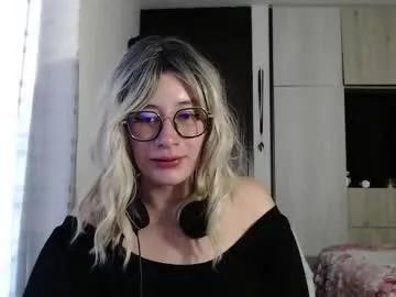mariana124_ on Chaturbate