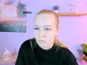 megan_cold — GOAL: make my day better [99 tokens remaining] Welcome to my room! #feet #18 #nonude #blonde #shy