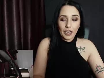 missdyaa on Chaturbate 