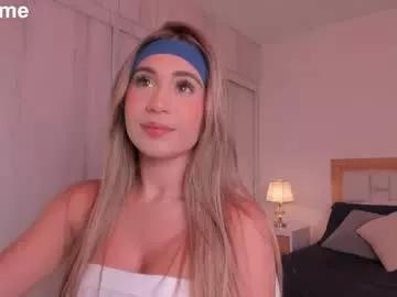 missjuliaa_ on Chaturbate 