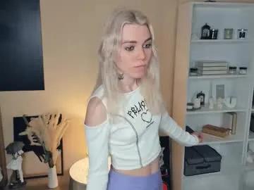 myviolet_rush — Olive here^^ GOAL: Controling my lush inside until orgasm #new #smalltits #18 #lovense #skinny [0 tokens remaining]
